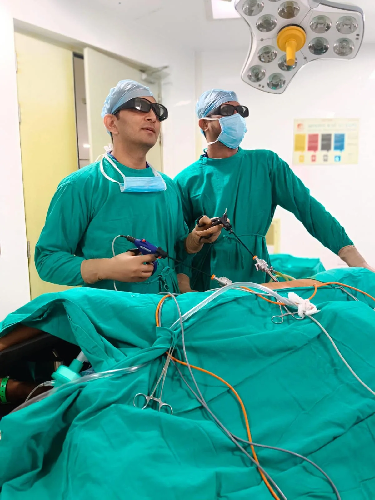 Robotic and laparoscopic procedure guidance